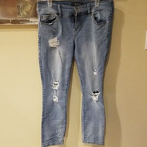 Torrid Sz 12 Capri Jeans